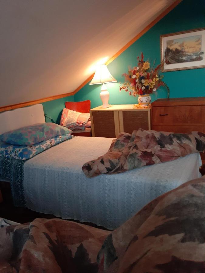 Bienvevus Chez Rino-Hugues Bed & Breakfast Trois-Pistoles Dış mekan fotoğraf